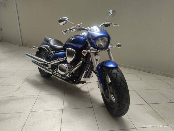 SUZUKI BOULEVARD M800 